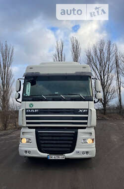 Тягач DAF XF 105 2014 в Александрие