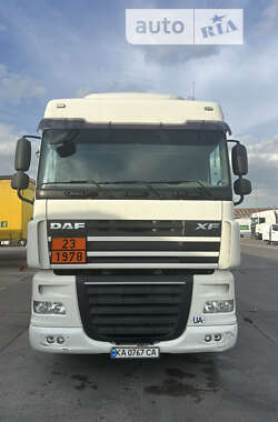 Тягач DAF XF 105 2014 в Киеве