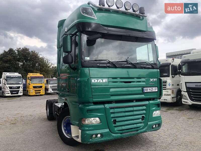 Тягач DAF XF 105 2009 в Вінниці