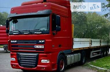 Тягач DAF XF 105 2006 в Южноукраинске