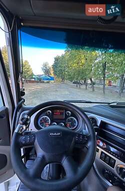 Тягач DAF XF 105 2012 в 
