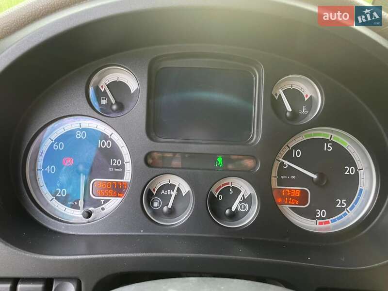 Тягач DAF XF 105 2009 в Ровно