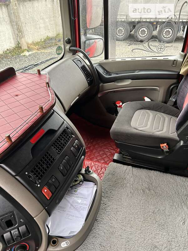 Тягач DAF XF 105 2011 в Ковеле