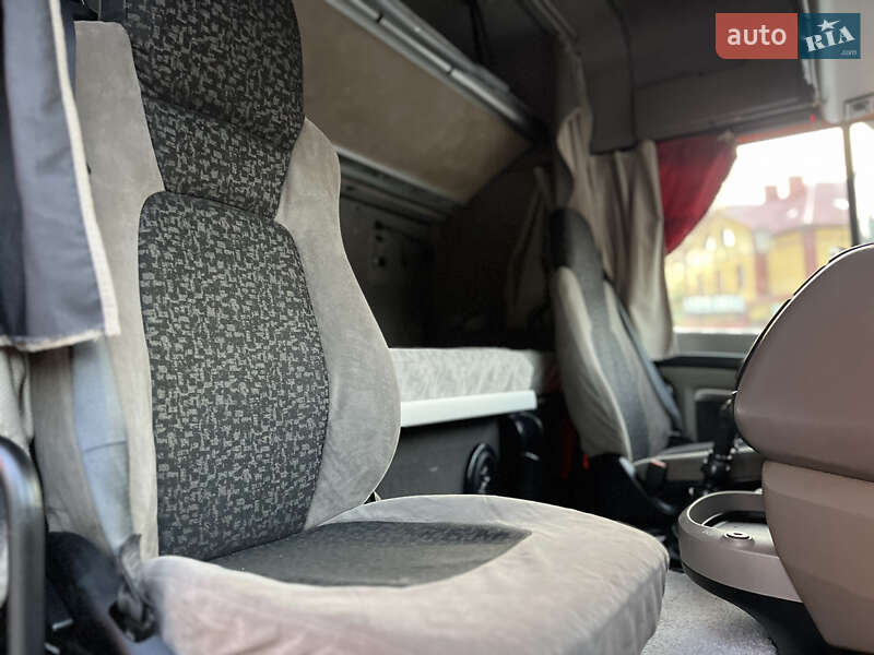 Тягач DAF XF 105 2007 в Ровно