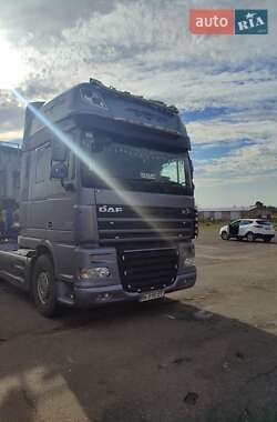 Тягач DAF XF 105 2010 в 