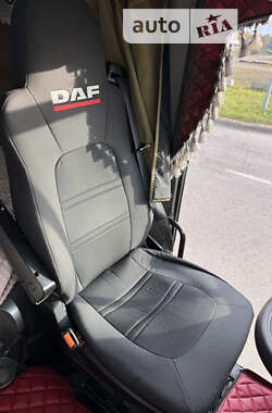 Тягач DAF XF 105 2010 в Львове