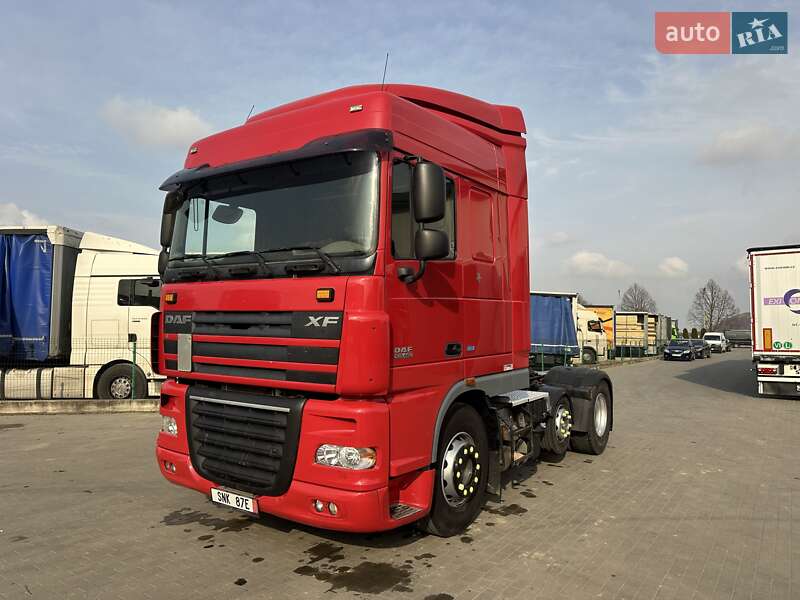 Тягач DAF XF 105 2013 в Тячеве