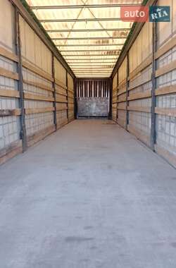 Тягач DAF XF 105 2011 в 