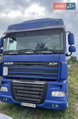 Тягач DAF XF 105 2010 в Львове