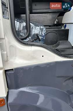 Тягач DAF XF 105 2012 в 