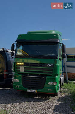 Тягач DAF XF 105 2010 в 
