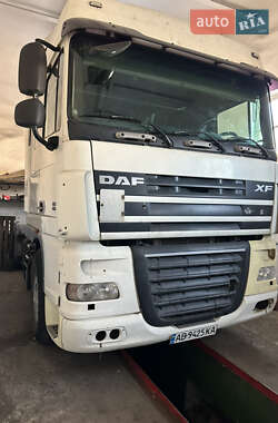 Тягач DAF XF 105 2008 в Виннице