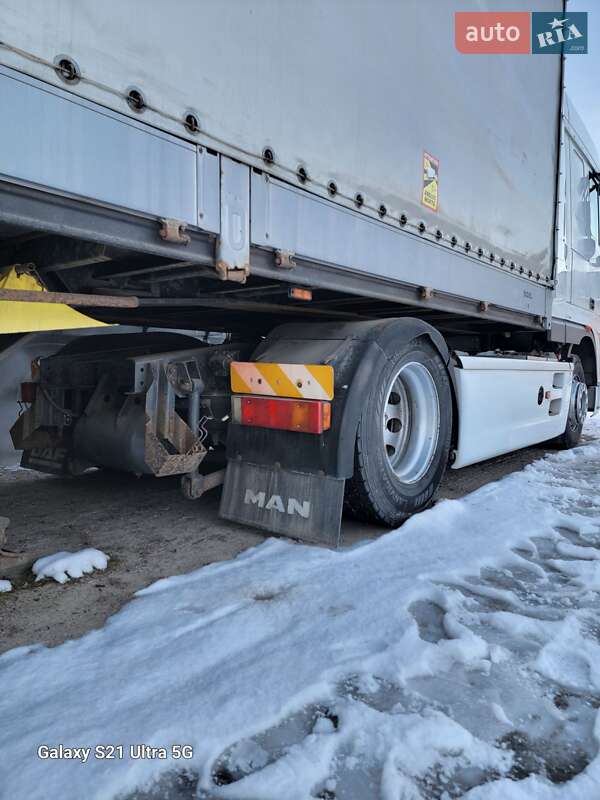Тягач DAF XF 105 2012 в Чернігові