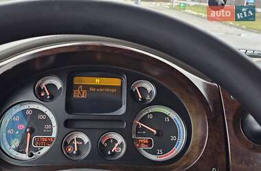 Грузовой фургон DAF XF 105 2007 в 