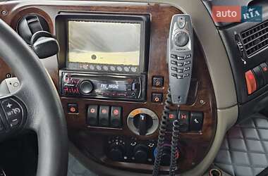 Грузовой фургон DAF XF 105 2007 в 