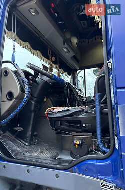Самосвал DAF XF 105 2010 в 