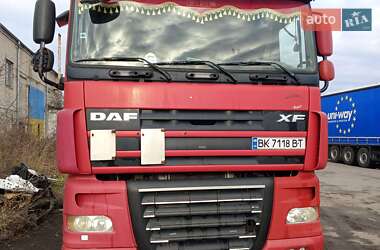 Тягач DAF XF 105 2009 в Рівному