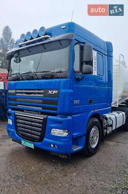 Тягач DAF XF 105 2011 в 