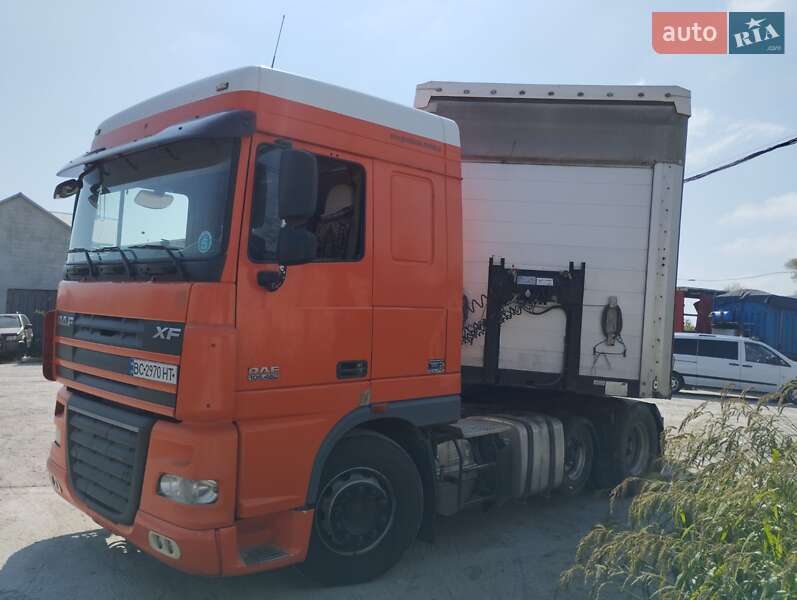 Тягач DAF XF 105 2011 в Львове