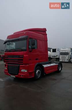 Тягач DAF XF 105 2007 в Кам'янському