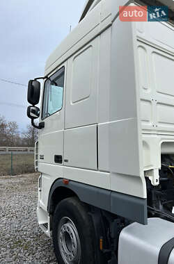 Тягач DAF XF 105 2011 в 