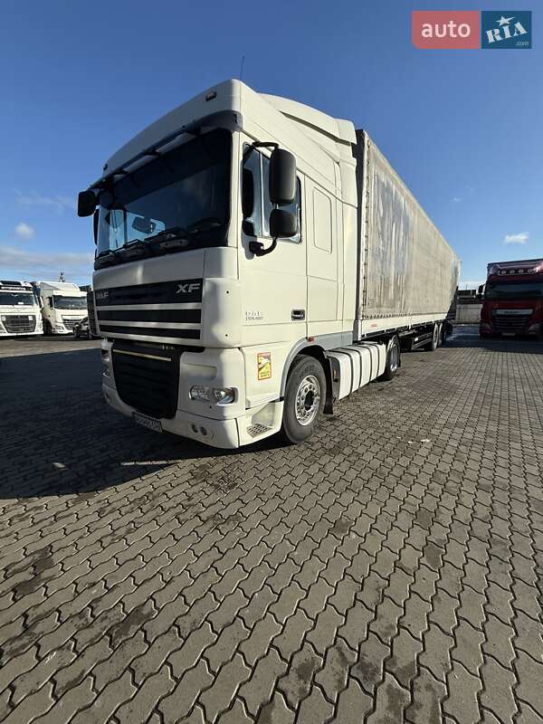 Тягач DAF XF 105 2010 в Иршаве фото Тягач DAF XF 105 2010 в Иршаве