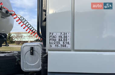 Тягач DAF XF 105 2011 в 