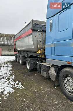 Тягач DAF XF 105 2011 в 