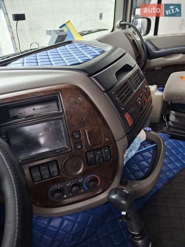 Тягач DAF XF 105 2007 в Черкасах