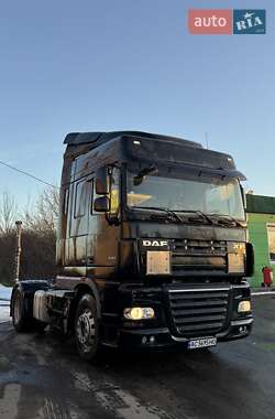 Тягач DAF XF 105 2013 в Дубні