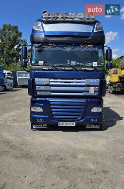 Тягач DAF XF 105 2008 в Киеве