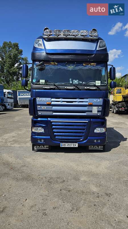 Тягач DAF XF 105 2008 в Києві