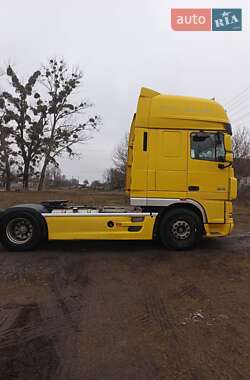 Тягач DAF XF 105 2006 в 