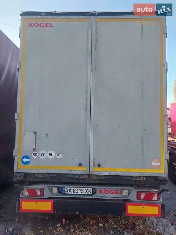 Тягач DAF XF 105 2012 в Киеве