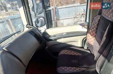 Тягач DAF XF 105 2011 в 