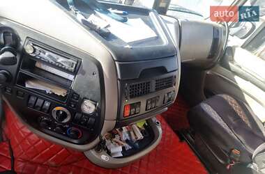Тягач DAF XF 105 2011 в 