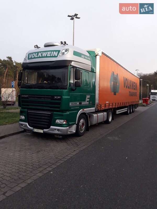 Тягач DAF XF 105 2011 в Шептицькому