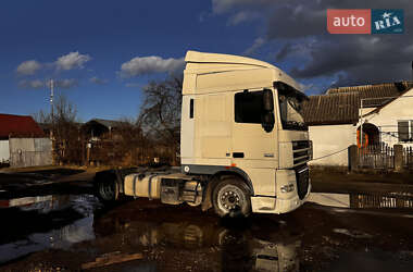 Тягач DAF XF 105 2011 в 