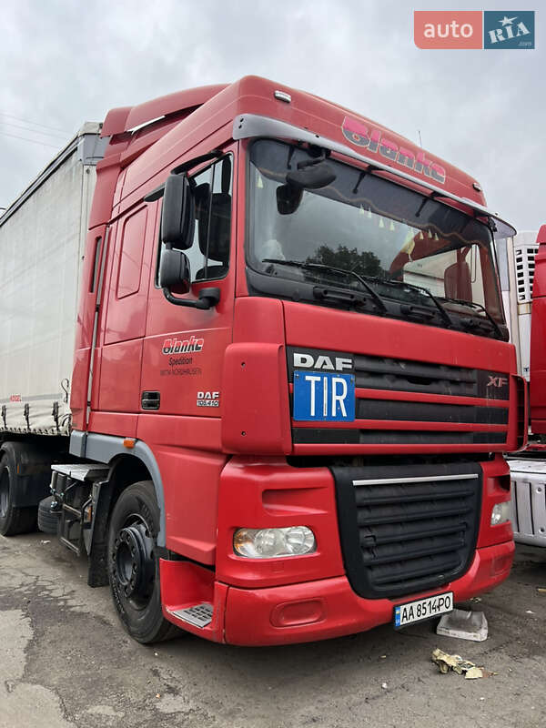 Тягач DAF XF 105 2011 в 