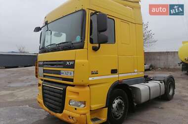 Тягач DAF XF 105 2013 в Гребінках