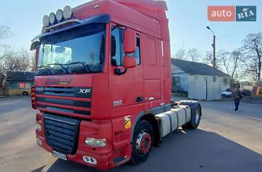 Тягач DAF XF 105 2012 в 