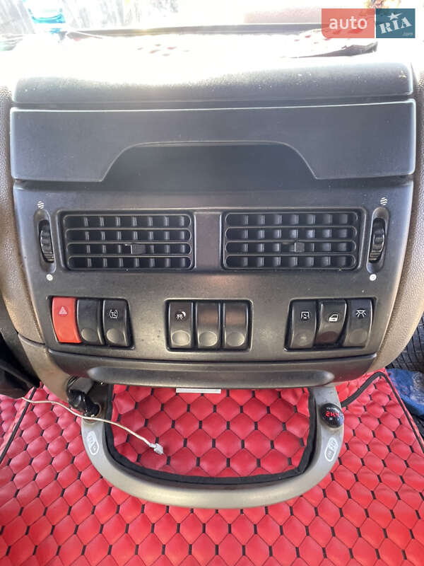 Тягач DAF XF 105 2011 в Ковелі фото 38 Тягач DAF XF 105 2011 в Ковелі