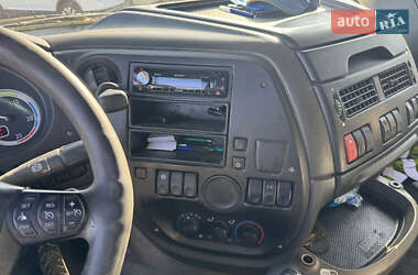 Тягач DAF XF 105 2011 в 