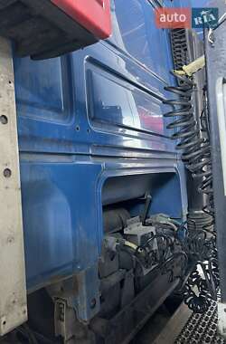 Тягач DAF XF 105 2010 в 