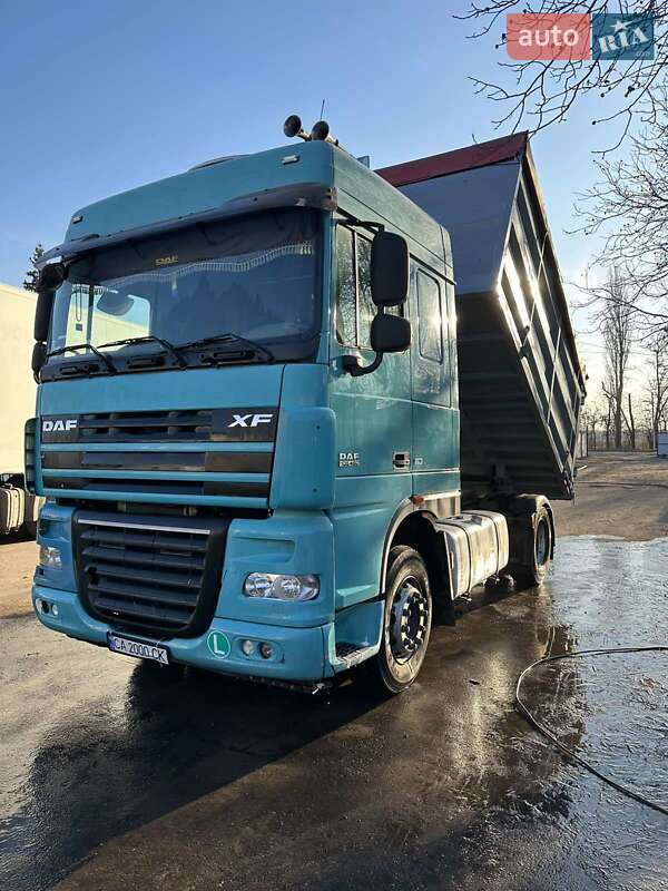 Самосвал DAF XF 105 2012 в Черкассах