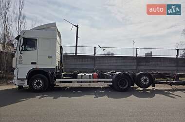 Контейнеровоз DAF XF 105 2012 в 