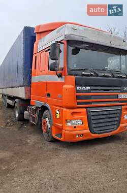 Тягач DAF XF 105 2009 в Дніпрі