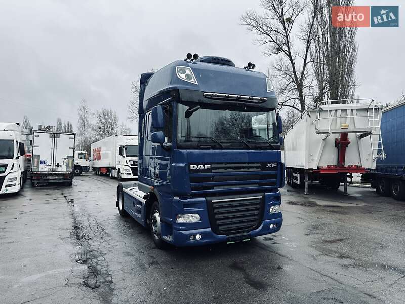 Тягач DAF XF 105 2011 в 
