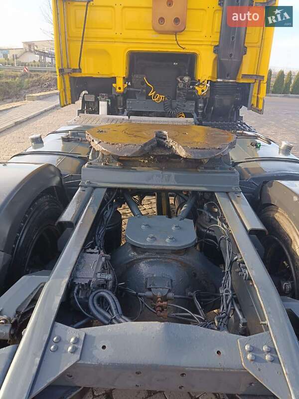 Тягач DAF XF 105 2004 в Любарі