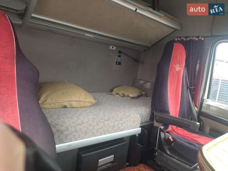 Тягач DAF XF 105 2007 в Ковелі